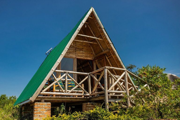 Hyena Hill Lodge